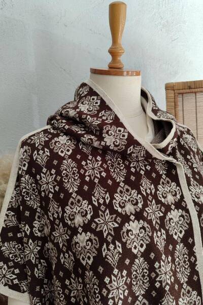 Hanezza Büyük Beden Triko Panço: Etnik Desenlerle Tarzınızı Yansıtın