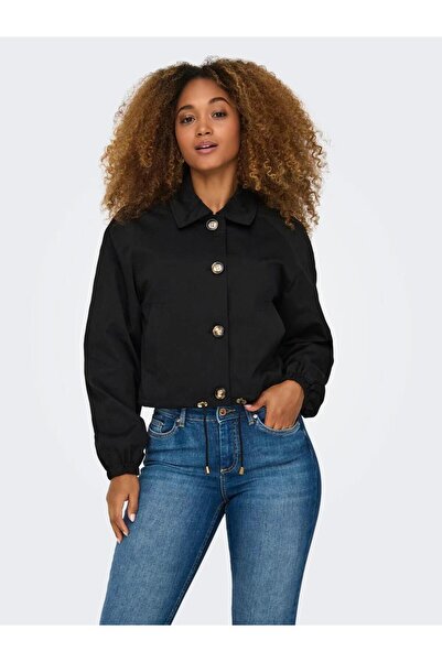 ONLY 15308910 Κοντό ανοιξιάτικο παλτό με 4 κουμπιά και λουράκι