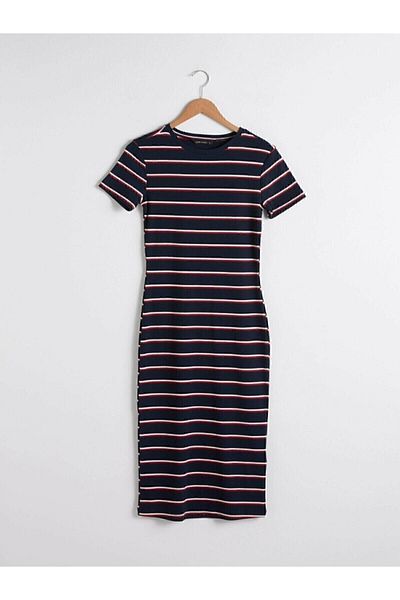 LC Waikiki Γυναικείο ριμπ φόρεμα Navy με λαιμόκοψη με ριγέ κοντό μανίκι σύμφωνα με το στυλ της μόδας σας