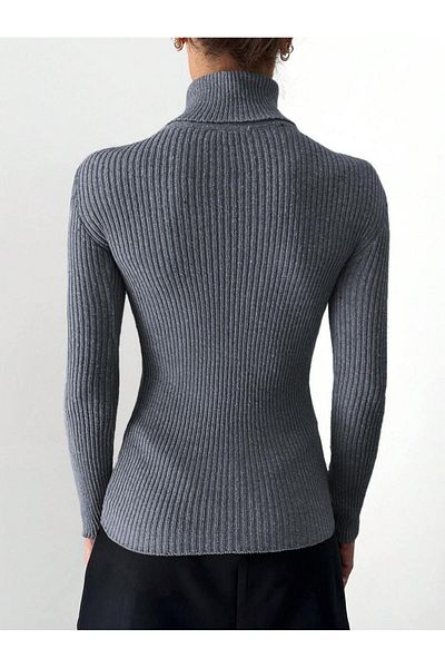 Bengi Clothing Turtleneck Ribbed Sweater - Long Sleeve