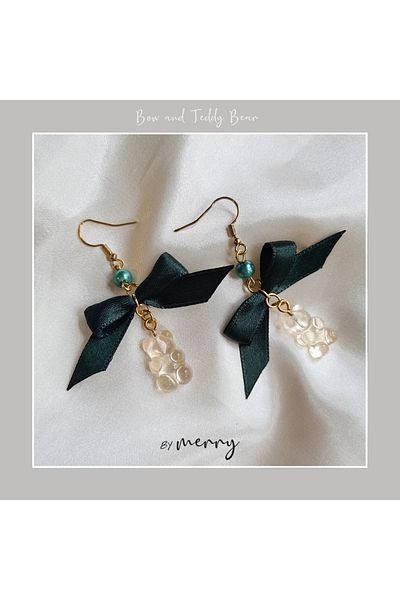 by Merry Teddy Bear Bow Earrings - Lolita and Haribo Model