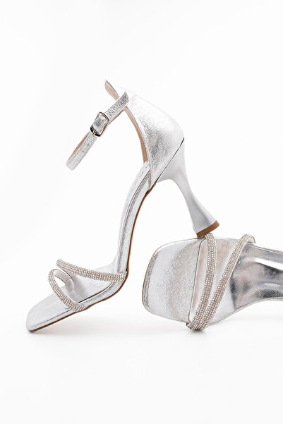 Marjin Women's Stoned Evening Dress Heeled Shoes Blunt Toe Sapro Silver