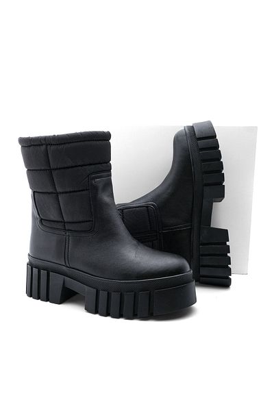 Marjin Damen Pelzige Alltagsstiefel mit hoher Sohle Yukez Schwarz