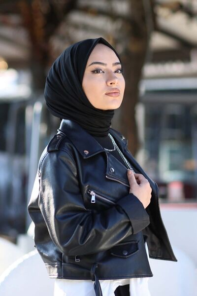 Organic Μοντέλο χτενισμένο βαμβακερό σάλι Hijab - Μαύρο