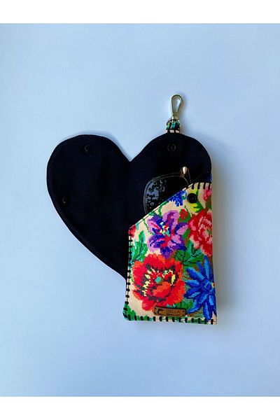 İsella Heart Glasses Case
