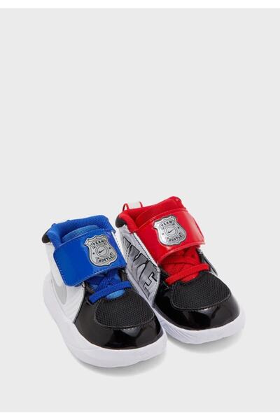 Nike Çift Renkli Çocuk Ayakkabısı Ck0617-001 Team Hustle D 9 Auto