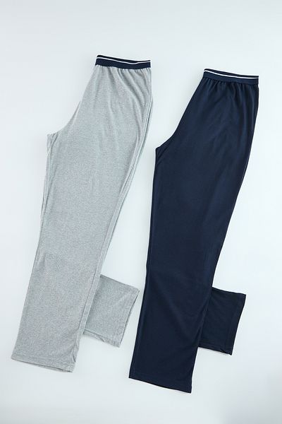 Trendyol Collection Marineblau - Grau Melange Regular Fit 2-teilige gestrickte Unisex-Pyjama-Jogginghose TMNAW25PJ00016