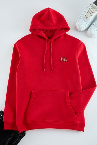 Trendyol Collection Памучен суичър с червен полар - Минимални бродерии, стандартна кройка TMNAW24SW00096