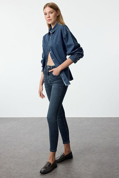 Trendyol Collection Skinny Jeans mit hoher Taille in Dunkelblau - TWOAW25je00168
