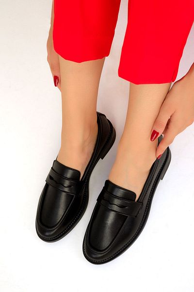 SOHO Schwarze Freizeitschuhe für Damen 18492