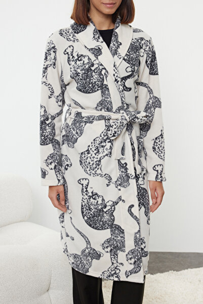 Trendyol Collection Πολύχρωμη Ζώνη Ζώο με στάμπα Fleece Χειμερινό πλεκτό φόρεμα THMAW25SB00011