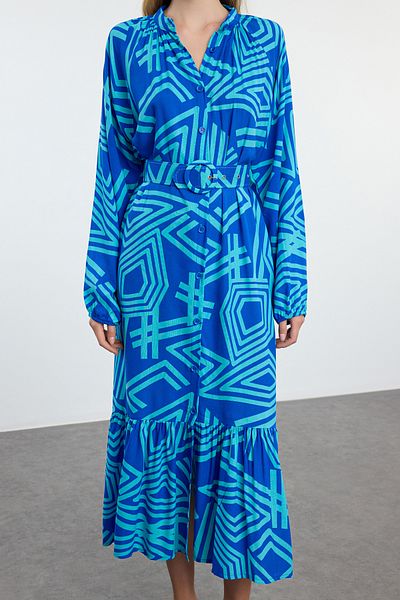 Trendyol Collection Modré košilové šaty midi s geometrickým vzorem – s páskem, převládající límec Woven Twoss24el01136
