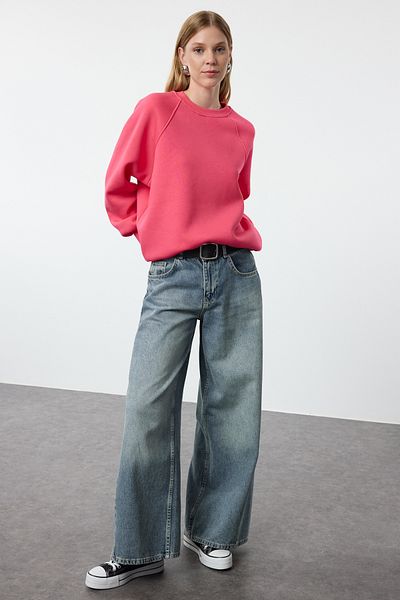 Trendyol Collection Růžová pohodlná/ležérní základní raglánová mikina s výstřihem TWOAW24SW00104
