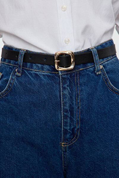 Trendyol Collection Balení 2 kusů černo-hnědé přezky Kožený vzhled Twoaw25ke00006