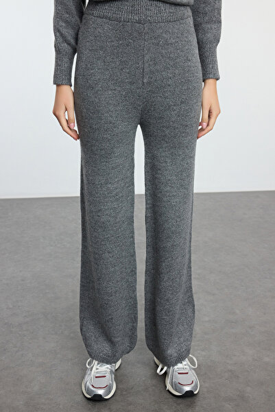 Trendyol Collection Anthracite Soft Texture Wide Fit Bag Knitwear Bottom-Top Set Twoaw25Au00086