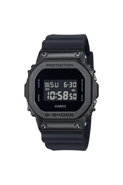 Casio ساعة جي شوك كاجوال للرجال GM-5600UB-1DR