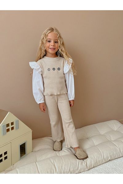 le petit sole Embroidered Camisole Set for Girl - Top and Bottom Set