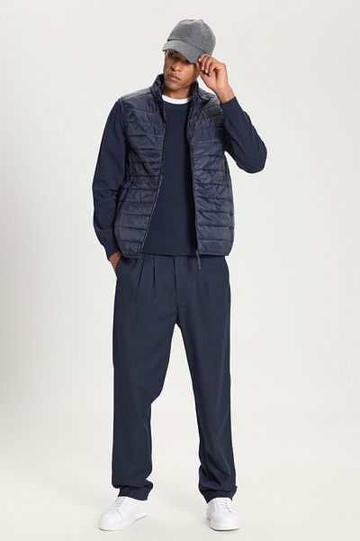 AC&Co / Altınyıldız Classics Men's Navy Blue Ultra Light Vest - Windproof, Portable Bag, Warm Fiber