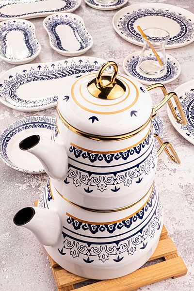 Bambum طقم إبريق شاي منقوش من لارا ماكو