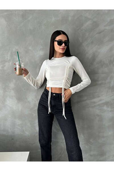 oshebu Ecru – Gathered Crop Blouse with Ruched Front