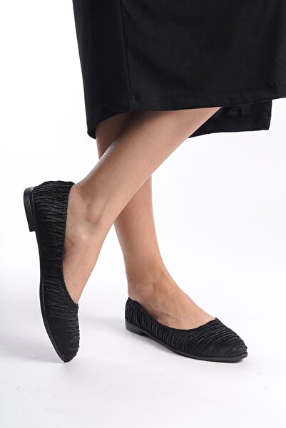 Limeo Shiny Wrinkled Fabric Black Low Sole Daily Women's Ballerina Shoes