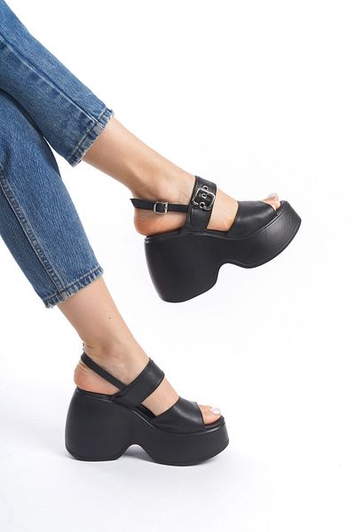Limeo High Sole and Double Buckle Double Stripe Open Front Summer Women's Sandals