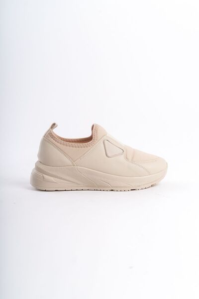 Limeo Cream High Sole Comfortable Soft Crest Detailed Women's Casual Sports Walking Shoes Sneakers