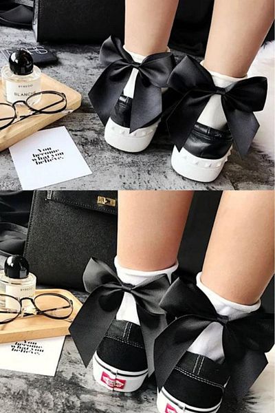 Heleni Women's White Bamboo Black Bow Socks