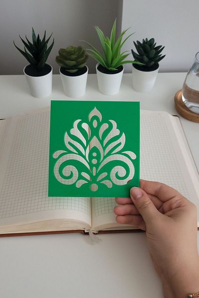 Karmelom Studio Leaf Patterned Mandala Drawing Ruler - Painting Template