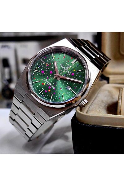 Raymond Men's Wristwatch - Sapphire Glass Green Steel