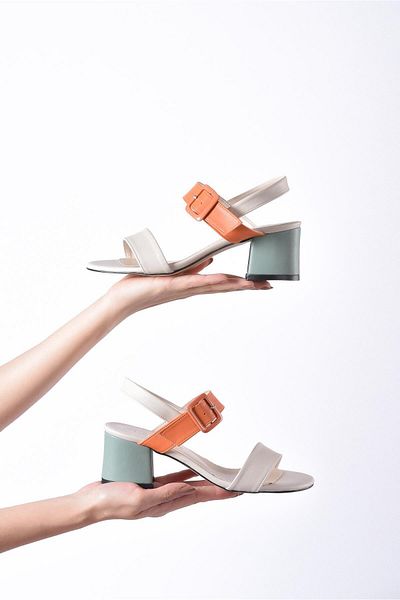 Les Passent Beige Colored Sonya Women's Sandals - Buckle Detailed Heeled Shoes