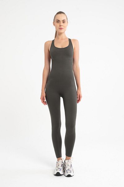 Tria Body بذلة بيلاتيس / يوجا / رياضية كاجوال بدون خياطة (كاكي)