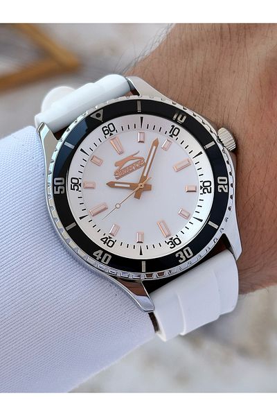 Slazenger 5 Atm Waterproof Special Design Men's Wristwatch - Silicone Cord