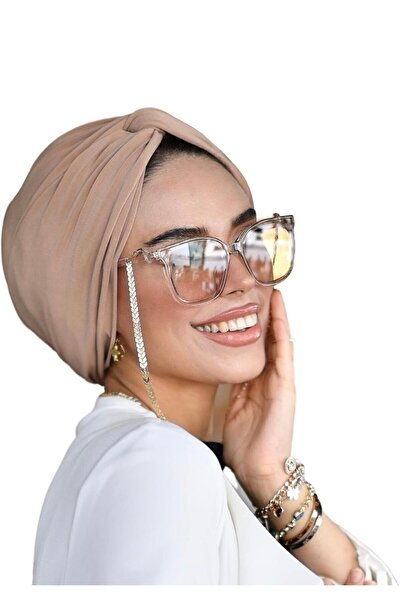 Sahra Şal Dünyası Μοντέλο με ένα ένατο καραμέλας έτοιμο για περιτύλιγμα