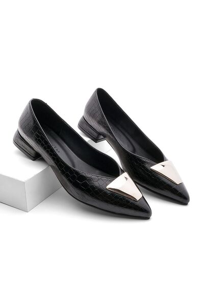 Marjin حذاء باليرينا نسائي بمقدمة مدببة وإبزيم ديفاس أسود كروكو