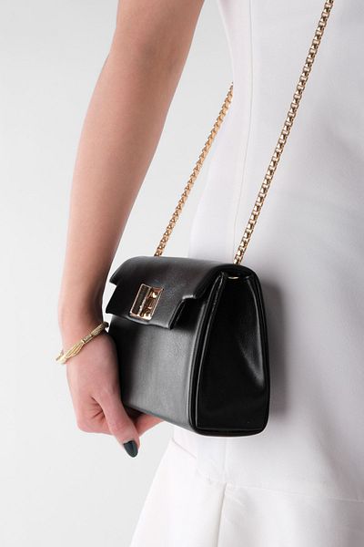 Marjin Women's Hand&Shoulder Bag Gold Color Chain Strap Vimas Black