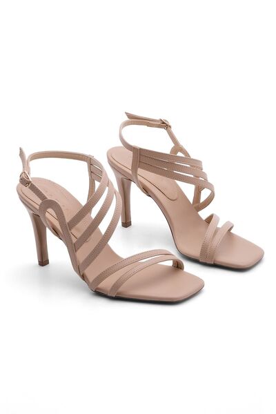 Marjin Női sarkú cipők tompa orrú pántos sál sarkú szandálok Fermina bézs