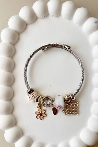 Fubena 8053 Model - Multi Stone Detailed Heart Dangle Steel Bracelet