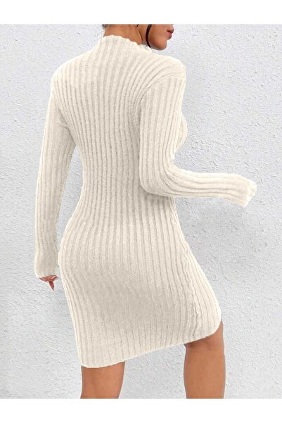 Bracha Приталена трикотажна сукня на ґудзиках Детальний суддівський комір з розрізами Зручна посадка