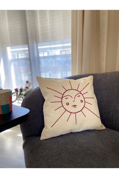 La Vivi Мистична бордо калъфка за възглавница с мотив на лице