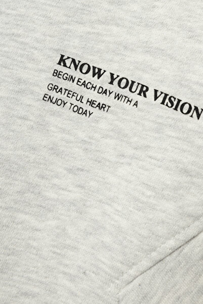 name ıt Суичър за момиче - изрезки и рисунки отпред + отзад