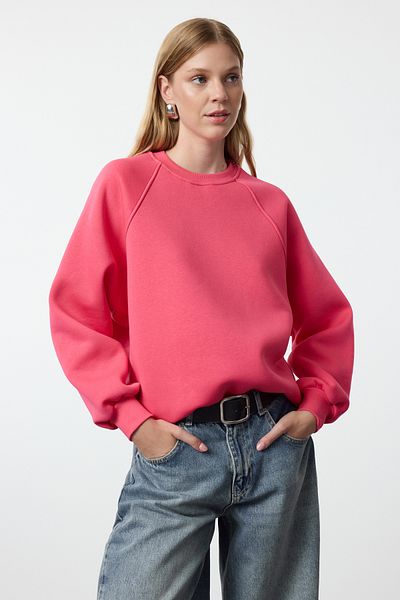 Trendyol Collection Růžová pohodlná/ležérní základní raglánová mikina s výstřihem TWOAW24SW00104