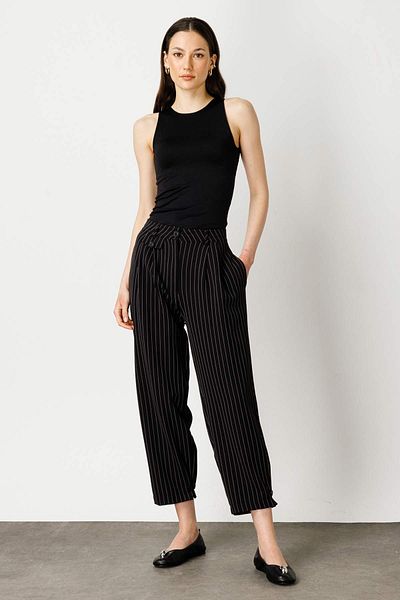 Hooopstore STRIPED CARROT PANT - BLACK