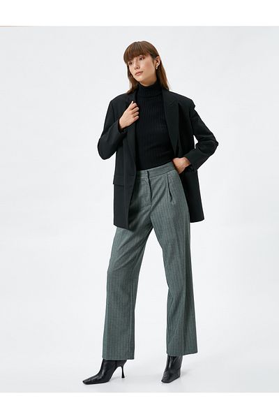 Koton Palazzo-Hose mit hoher Taille und Faltendetail aus Stoff