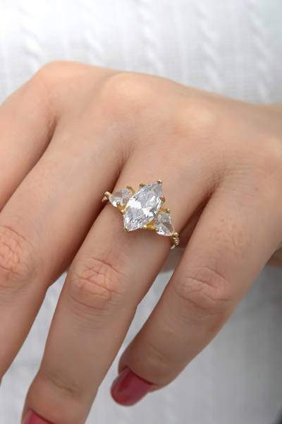 ALYANSEVİM Damla Kesim Zirkon Taşlı Gümüş Tria Yüzük