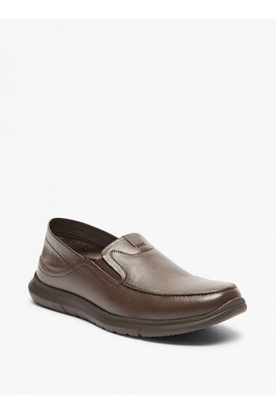 Duchini Men's Textured Slip-On Moccasins
