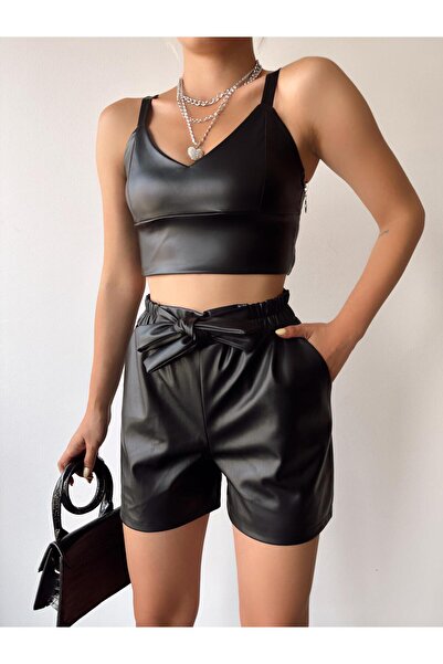 POZİGİ Kurdele Detaylı Suni Deri Kadın Şort