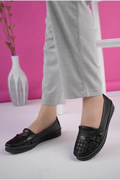 SAFİR Kadın Klasik Rahat Ortopedik Desenli Günlük Siyah Ayakkabı Anne Ayakkabı Babet Ayakkabı