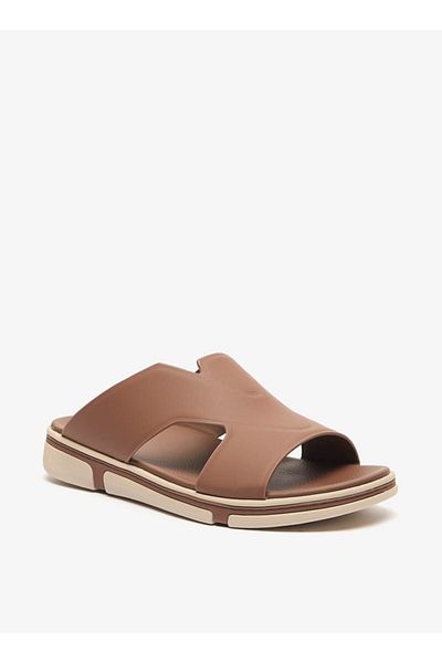 Le Confort Solid Slip-On Sandals