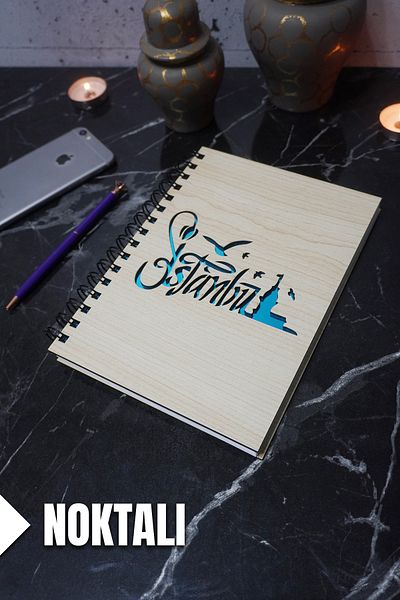 markcat Agenda și caietul școlar cu tematică Istanbul - Caiet cu copertă din lemn, cu puncte (A5 - 120 coli)